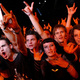Los populares cuernos de la música Heavy pronto podrían tener copyright. Foto: AP